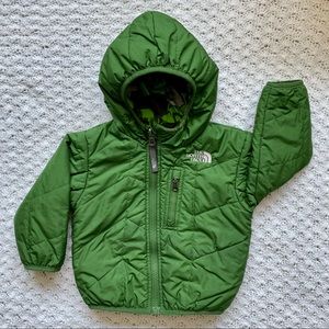 North Face Infant Reversible Perrito Jacket 12-18M